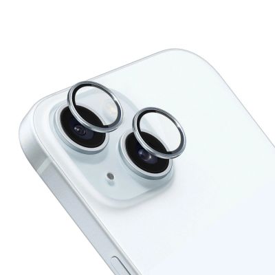 7. Osłona na aparat 3mk Lens Protection Pro z niebieską ramką do iPhone 15