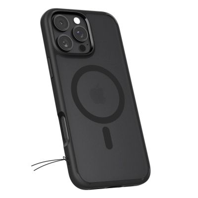 4. Etui Spigen Ultra Hybrid Mag z MagSafe na iPhone 16 Pro - czarne
