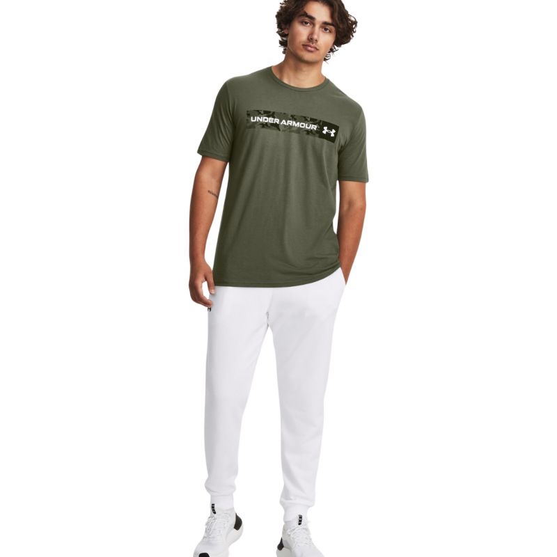 9. Koszulka Under Armour Camo Chest Stripe M 1376830 390