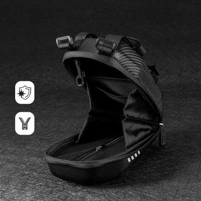 9. Torba rowerowa Rockbros B62-1 na kierownicę lub ramę 3 l - czarna