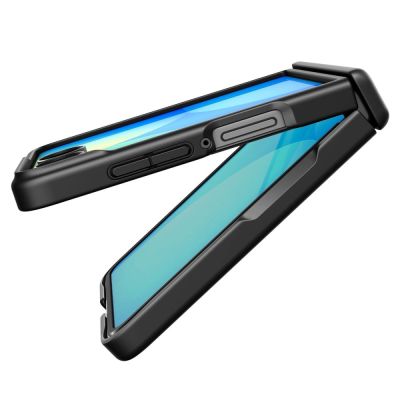 2. Etui Spigen Air Fit Pro Magsafe na Samsung Galaxy Z Flip 8 - czarne