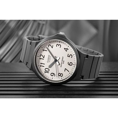 6. Zegarek Męski CASIO MW-240-7BVDF + BOX