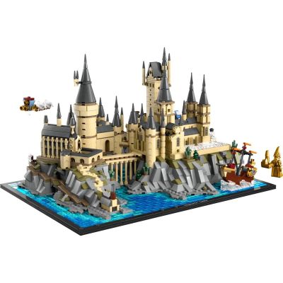 9. LEGO Harry Potter 76419 Zamek Hogwart i błonia