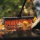 3. Fiskars 1025926 miotła Wewnętrzna Włosie miękkie/twarde Aluminium Czarny