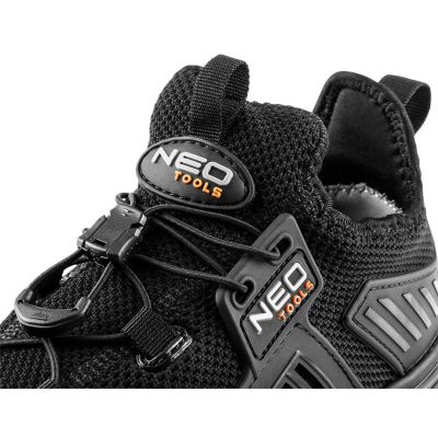 2. NEO tools 82-158-47 obuwie ochronne