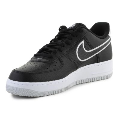 8. Buty Nike Air Force 1 '07 M FJ4211-001