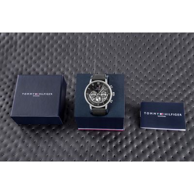 5. Zegarek Męski Tommy Hilfiger Legend 1710565 + BOX