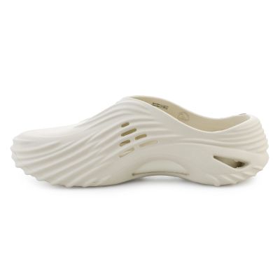 4. CROCS ECHO WAVE CLOG BONE 210521-2Y2