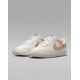 5. Buty damskie  NIKE WMNS AIR JORDAN SKYLINE LOW LE (IQ6586-100)
