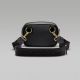 3. Torba na ramię Air Jordan Monarch Camera Bag 1L Czarna - WA9164-G0T