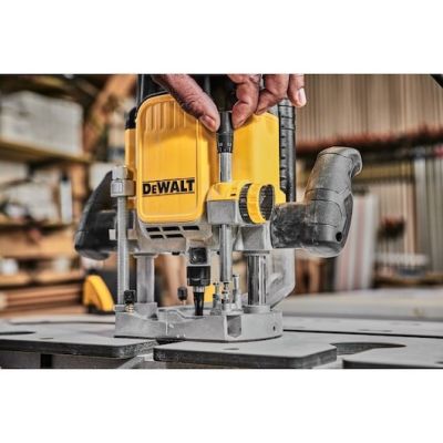 10. DEWALT FREZARKA GÓRNOWRZECIONOWA 2300W DWE625