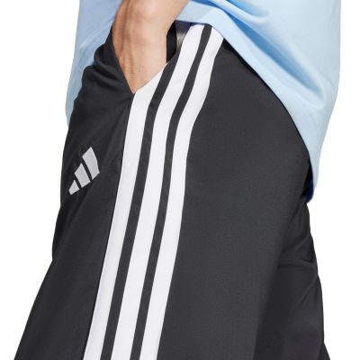 4. Spodnie adidas Essentials 3-Stripes Woven M IM7841