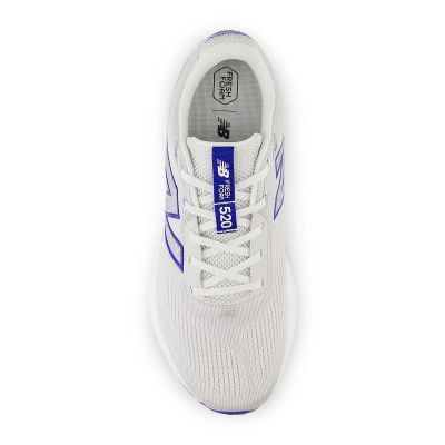 3. Buty do biegania New Balance M M520LG9