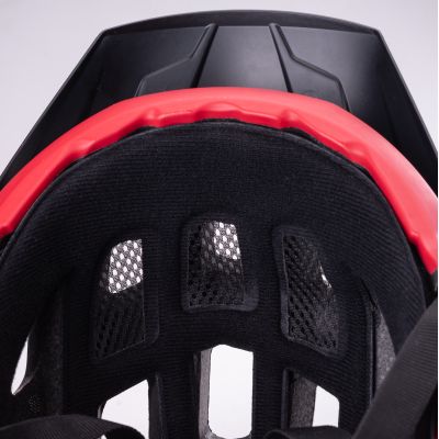 12. Kask Radvik slag 92800354335