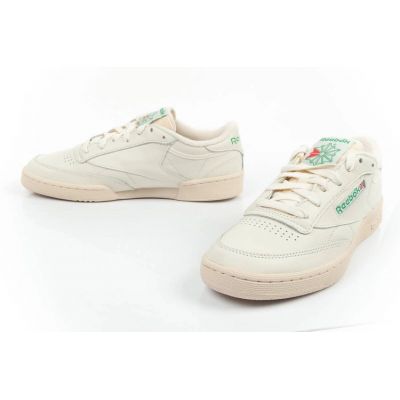 9. Buty Reebok Club Vintage M DV6434