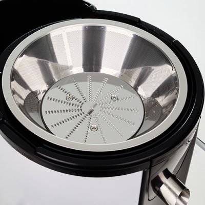 9. Sokowirówka ADLER AD 4128