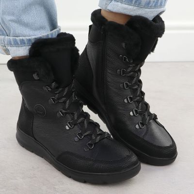 7. Skórzane wodoodporne botki damskie z futerkiem czarne Rieker  Z0000-00