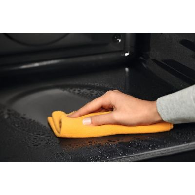 10. Piekarnik ELECTROLUX EOF3H40BW