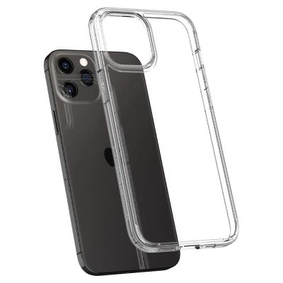 25. Etui Spigen Ultra Hybrid na iPhone 12 / iPhone 12 Pro - przezroczyste