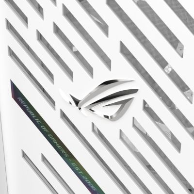 39. ASUS ROG Strix Helios II Midi Tower Biały