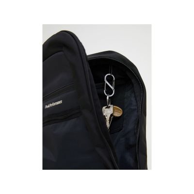 5. Torba PEAK PERFORMANCE Outdoor Crossbody Bag kolor czarny