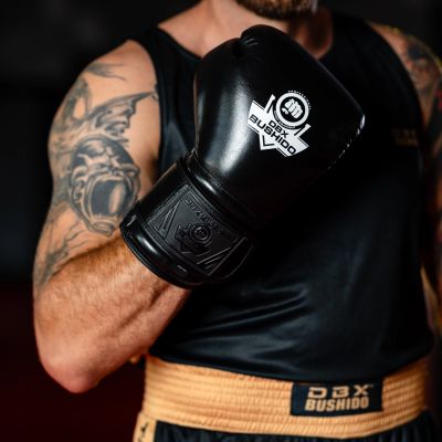 27. Rękawice bokserskie 16oz - ProFight - Legacy Series