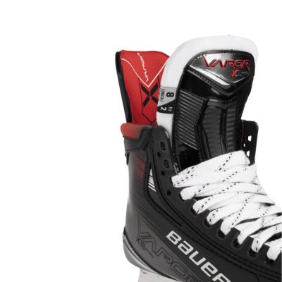 9. Łyżwy hokejowe Bauer Vapor X5 Pro Int