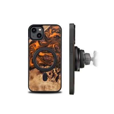 2. Etui Bewood Unique MagSafe Orange z drewna i żywicy na iPhone 15 Plus - pomarańczowo-czarne