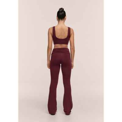4. Spodnie damskie CASALL Sublime Folded Flare Pants kolor bordowy