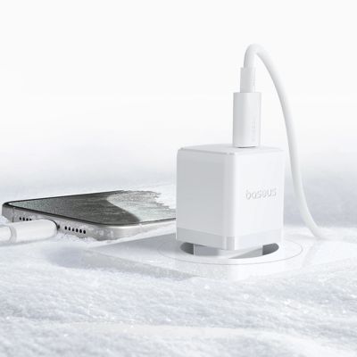 12. Ładowarka sieciowa Baseus Palm 20W USB-C - biała
