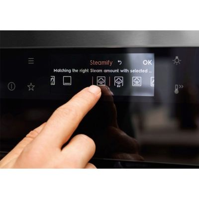 2. Piekarnik ELECTROLUX LOE8F38X