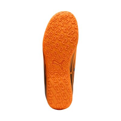 6. Buty piłkarskie dla dzieci Puma Attacanto II IT pomarańczowe 108498 04