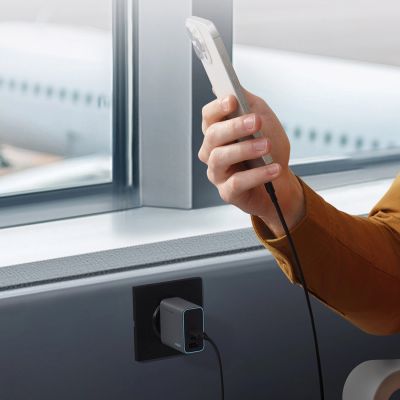5. Ładowarka sieciowa Cuktech CUKAD653EUGR 65W GaN 2 x USB-C 1 x USB-A - szara