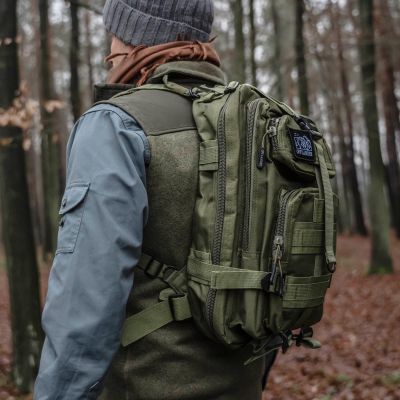 11. Plecak turystyczny Offlander Survival 25L OFF_CACC_32GN