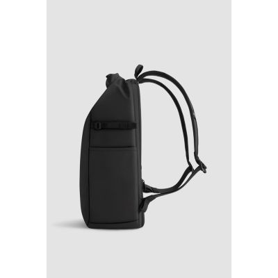 23. XD DESIGN PLECAK WODOODPORNY URBAN WATER RESISTANT BLACK PN: P706.2801