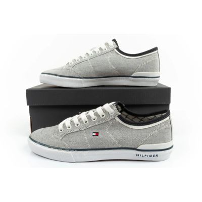 24. Buty Tommy Hilfiger M FM0FM00401