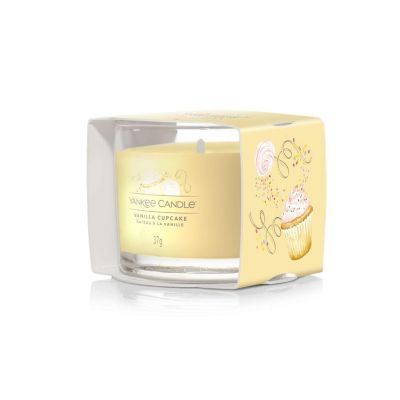 2. Świeca mini VANILLA CUPCAKE YANKEE