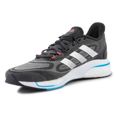3. Buty adidas Supernova + M GY6555