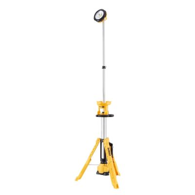 5. Lampa teleskopowa na trójnogu DeWalt DCL079-XJ (3000 lm; Biały ciepły)