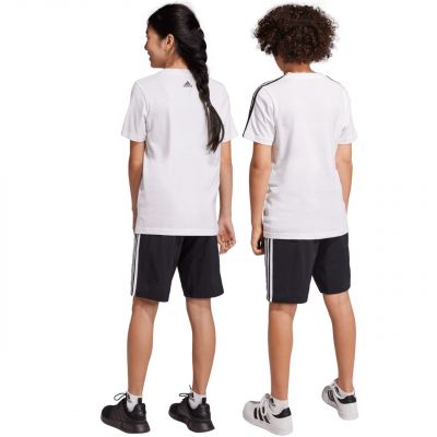 4. Spodenki adidas Essentials 3-Stripes Woven Jr HR6332