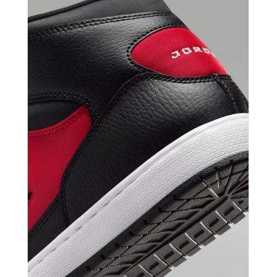8. Buty męskie JORDAN COURT CONNECT MID (IQ5685-006)