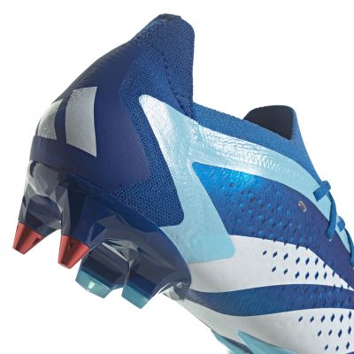 6. Buty piłkarskie adidas Predator Accuracy.1 Low SG M IF2291
