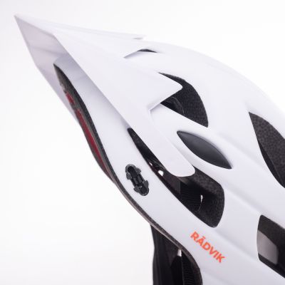 9. Kask SKJORDE