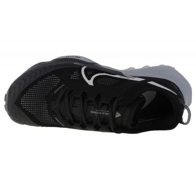 3. Buty Nike Air Zoom Terra Kiger 8 W DH0654-001
