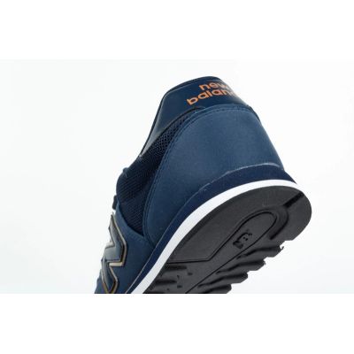 18. Buty New Balance W GW500NGN