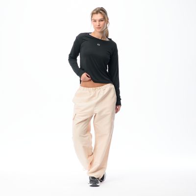 21. Damskie Spodnie IBAN WMNS