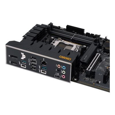 8. Płyta główna ASUS TUF GAMING B650-PLUS