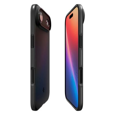 11. Etui Spigen Thin Fit MagSafe na iPhone 17 Air - czarne