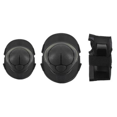3. Ochraniacze zestaw Nils Extreme CZARNE rozmiar M H110