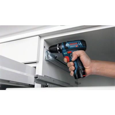4. Bosch Akku-Bohrschrauber 12 V Li-Ion 1300 RPM Czarny, Niebieski, Czerwony